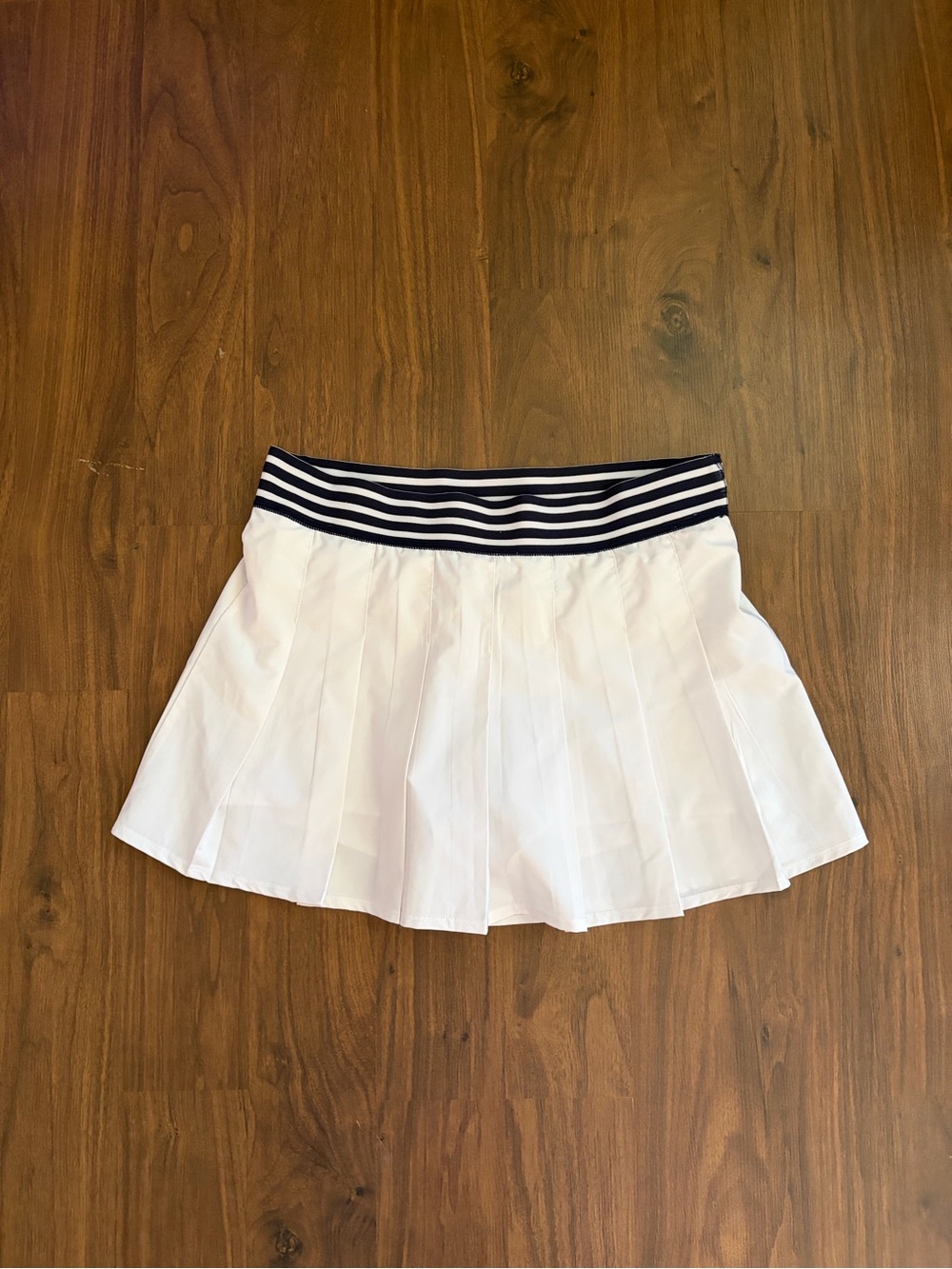 Kyodan White Pleated Mini Skirt with Navy Striped Waistband